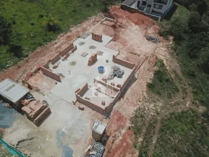 Casa de condomínio para venda possui 390 m2 com 5 quartos-Condominio Gran Royalle Casa Bra