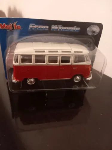 Miniatura : Fusca e Kombi