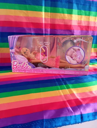 BONECA BARBIE FEITA PARA DORMIR LACRADA