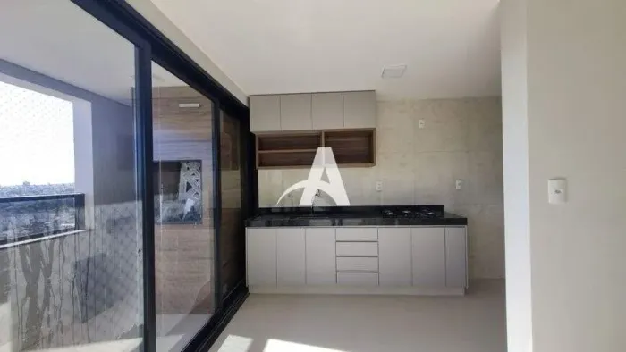 Apartamento para aluguel, 2 quartos, 1 suíte, 2 vagas, Santa Mônica - Uberlândia/MG
