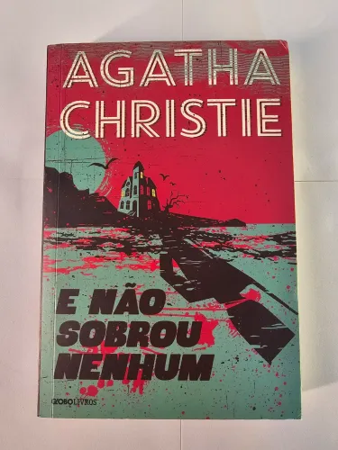 E não sobrou nenhum - Livro Ótimo Estado!