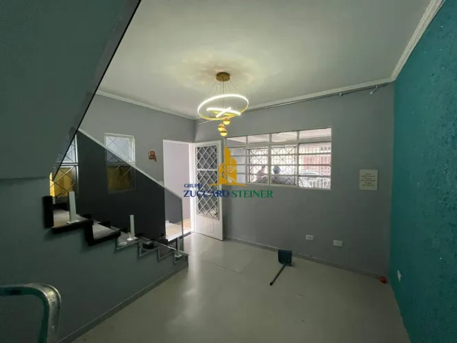 Sobrado com 3 dormitórios para alugar, 70 m² por R$ 2.564,00/mês - Jardim Adriana - Guarul