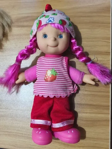 Boneca gi-go toys morango