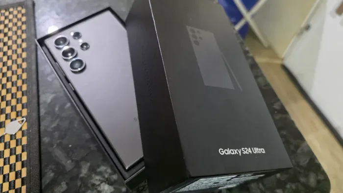 Samsung Galaxy S24 Ultra - 256GB