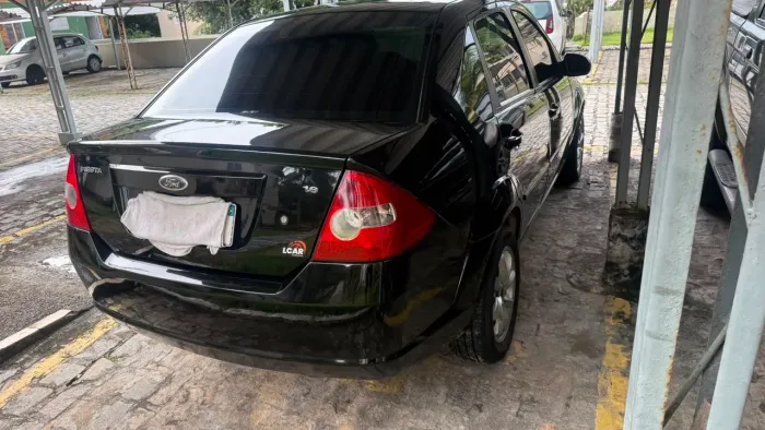 Ford Fiesta Sed. 1.6 8V Flex 4P 2009