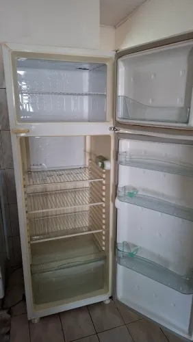 Geladeira Consul