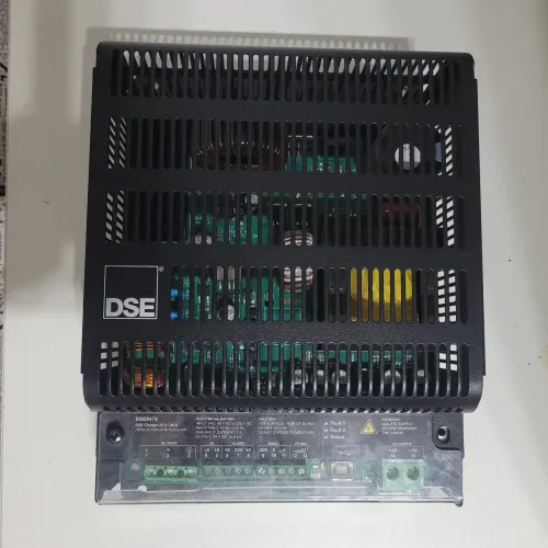 CARREGADOR DE BATERIA DSE9476