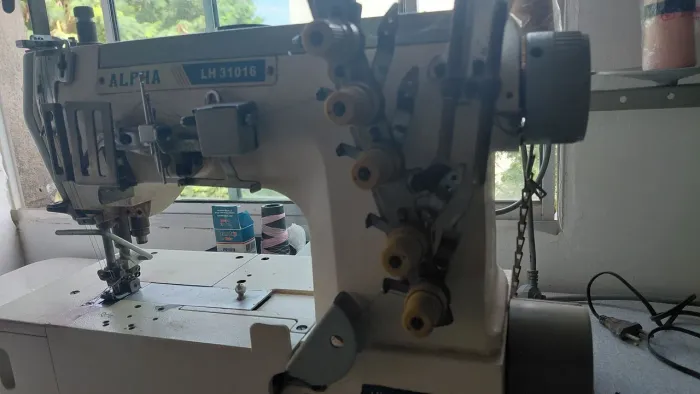 Maquina de costura