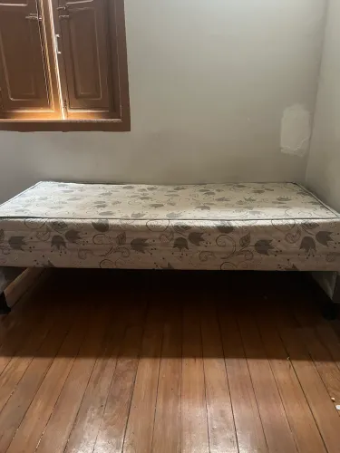 Cama de solteiro