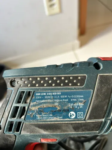 Furadeira 220V