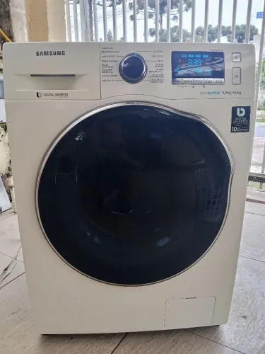 Lava e seca Samsung 9 KG excelente