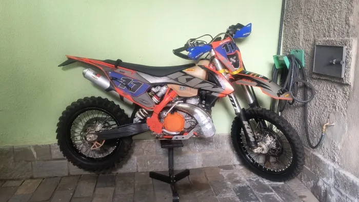 KTM 300 mais de 22k em acessórios