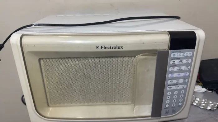 MICRO-ONDAS ELECTROLUX