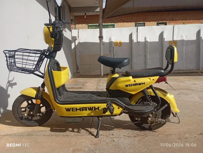 Vendo skooter elétrica