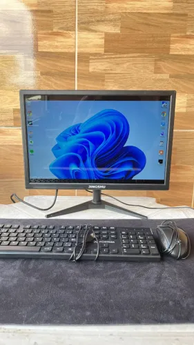 Kit Escritório: Monitor Jingshu 19" + Teclado + Mouse + Mousepad