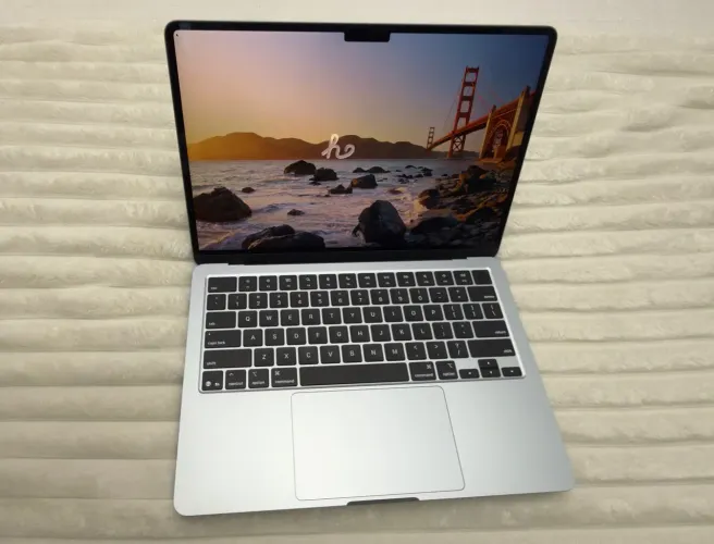 MacBook Air M4 Sky Blue - 13? - 256GB - Pouco uso