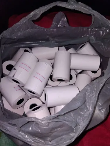 Vendo uma sacola cheia de Rolinhos pra mini impressora de vendas R$ 20,00