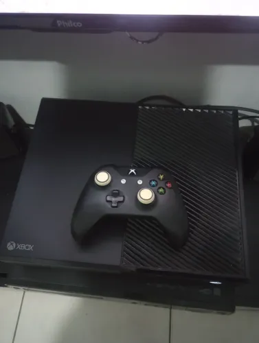 Xbox one ótimo estado único dono