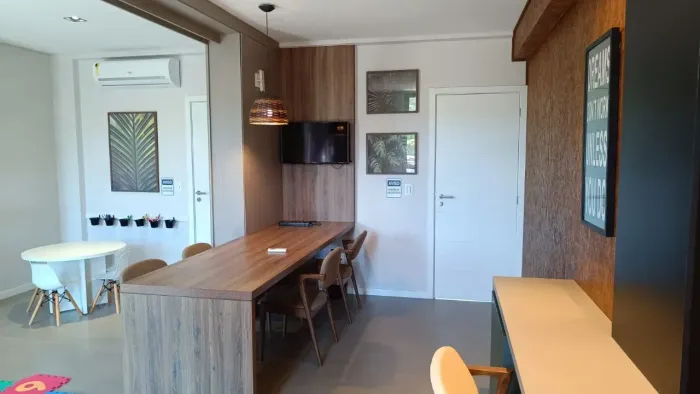 Apto garden com 2 quartos em Lagoa da Conceição - Florianópolis - SC