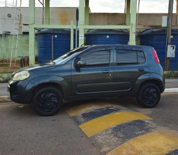 Fiat Uno Vivace/rua 1.0 EVO Fire Flex 8V 5P 2012