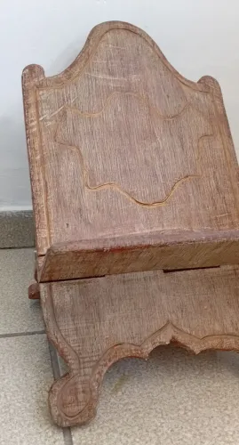 Átrio porta bíblia 