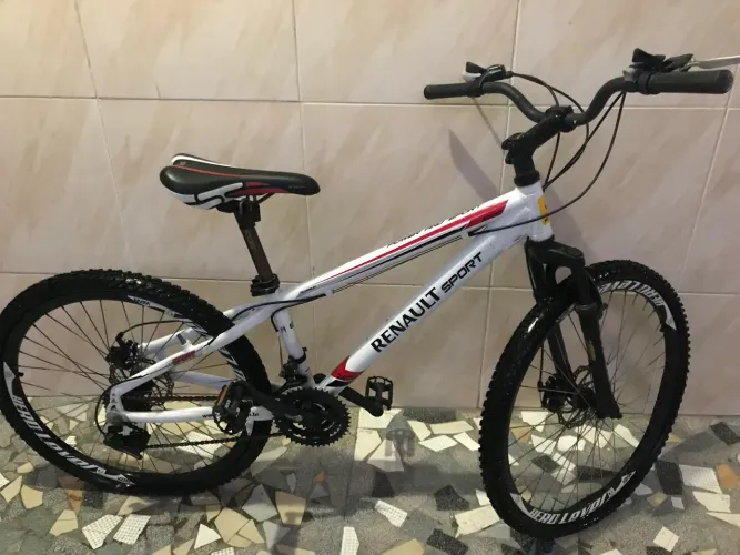 Bicicleta Renault de marcha