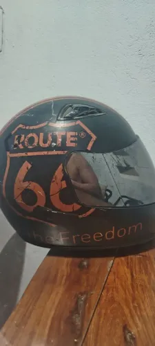 Capacete Rota 66 ESPELHADO.