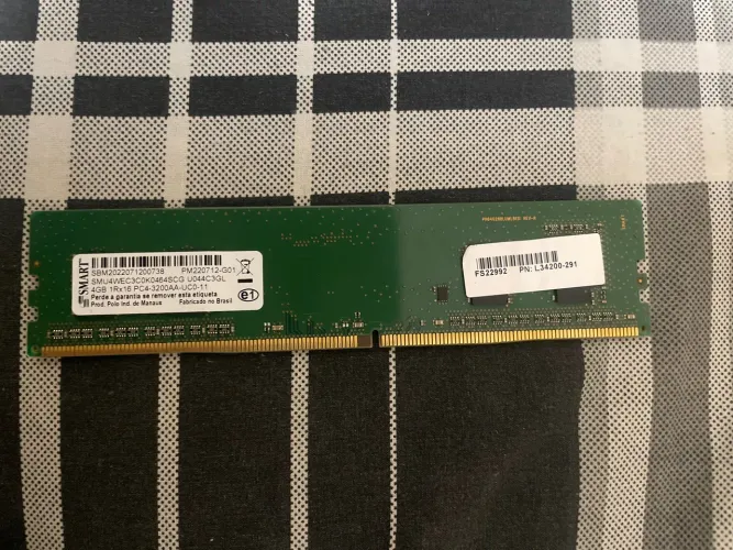 Memória RAM DDR4 4GB