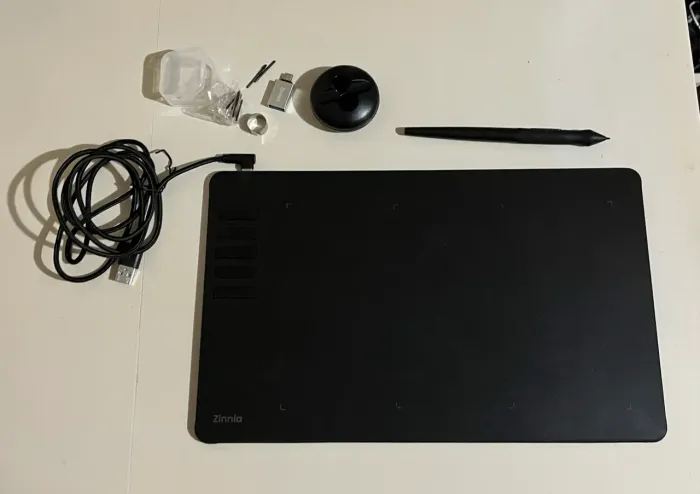 MESA DIGITALIZADORA ZINNIA MOMENTUM MT300 USADA EM PERFEITO ESTADO