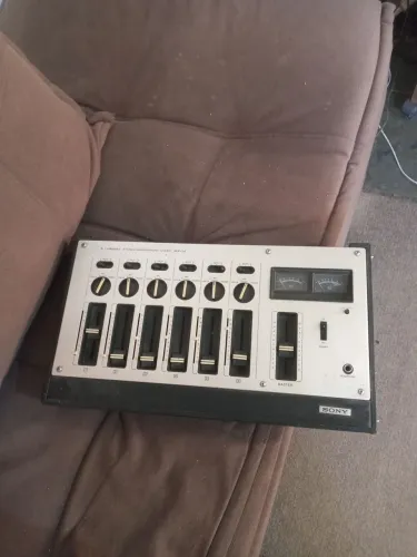 Mixer sony 6 canais.mx14.