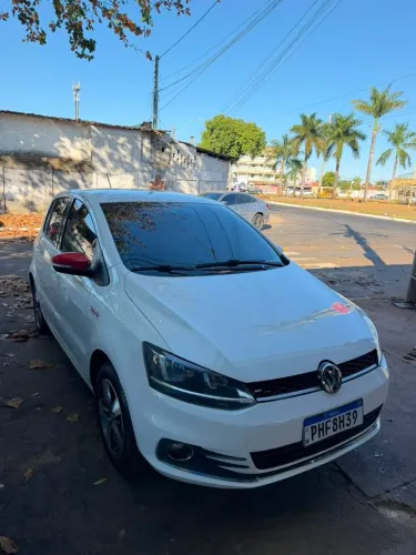 Volkswagen Fox Rock IN RIO 1.6 MI Total Flex 8V 5P 2016