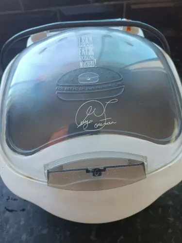 Gril George foreman 220v.
