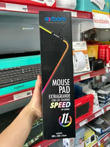 Mouse pad preto com led Colorido na lateral
