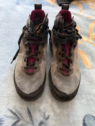 Tênis Jordan 37 bordeaux