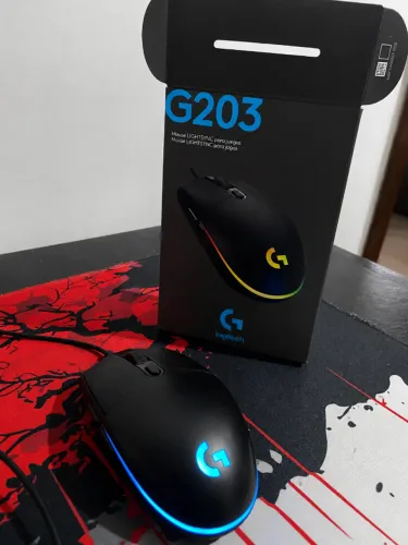 Mouse Gamer Logitech G203 LIGHTSYNC RGB Original - Excelente Estado