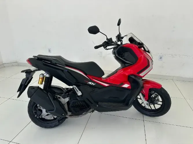 Honda ADV 150 2022 Muito nova 