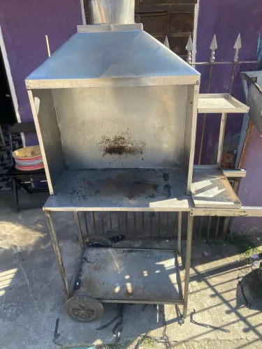 Carrinho de churrasco