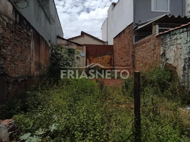Terreno à venda no bairro São Dimas