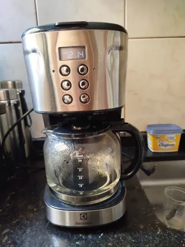 Cafeteira electrolux digital experiencie ECM30 127v