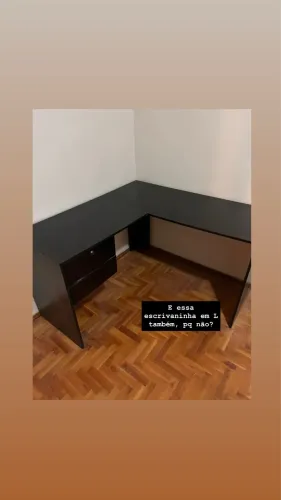Escrivaninha em L