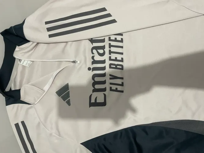 Real Madrid 24/25 | Camiseta de viagem III
