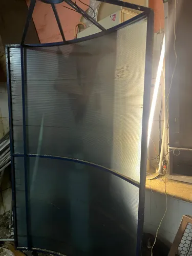 Toldo fixo em policarbonato