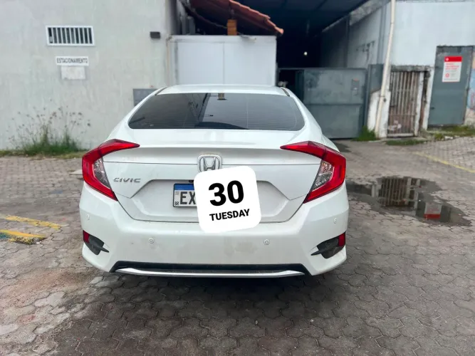 Honda Civic Sedan EXL 2.0 Flex 16V Aut.4p 2021