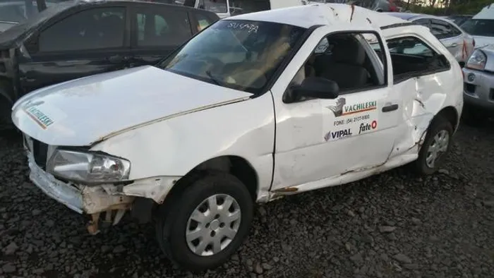 Sucata Volkswagen gol 1.0 71cvs 2013 retirada somente em peças