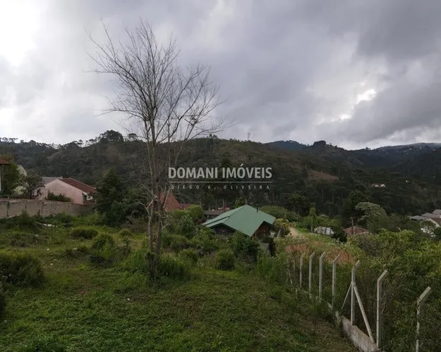 Terreno Popular com preço de Oportunidade na Região de Abernéssia - Campos do Jordão/SP