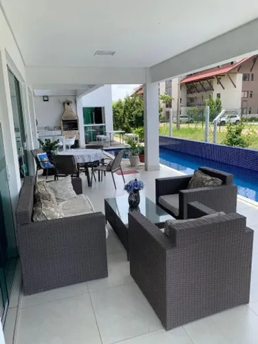 Aluguel de Casa com 07 suítes e piscina privativa à beira mar de Muro Alto