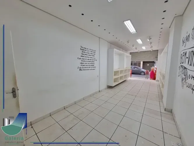 Salão Comercial para alugar, 70m² - Centro