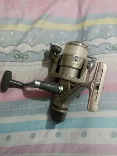 Molinete Shimano Sidestab 2000RD