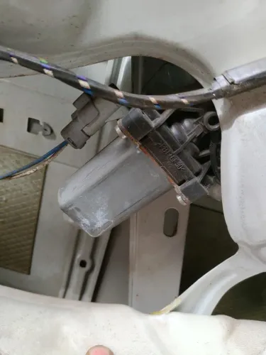 Máquina de vidro elétrico Citroen C3 2010