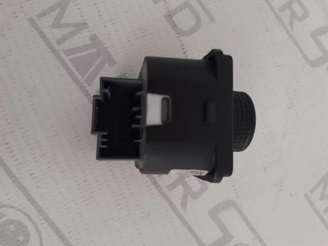 Botão do espelho retrôvisor. Para: VW. Polo/Virtus. 2017/18. Novo.